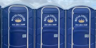 Best VIP or Luxury Restroom Trailers  in Olivet, NJ